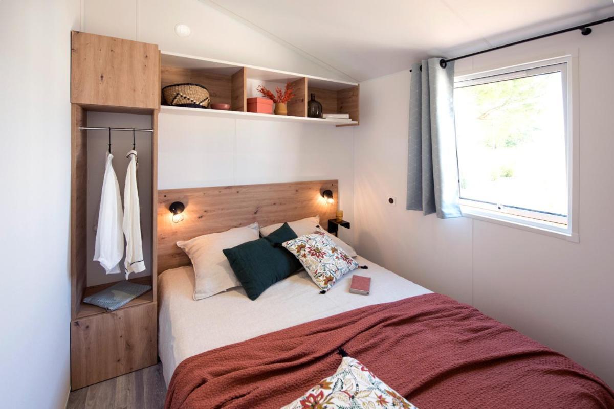 Camping Le Rey Louvie Juzon Exteriér fotografie