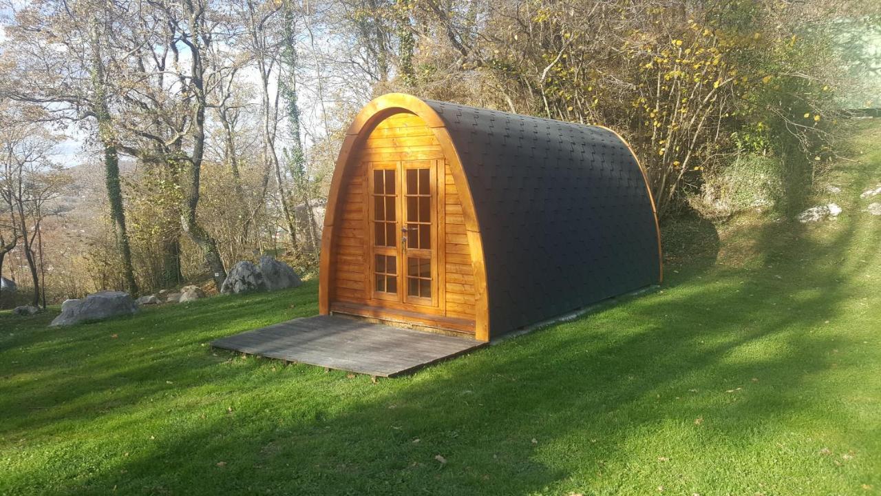 Camping Le Rey Louvie Juzon Exteriér fotografie