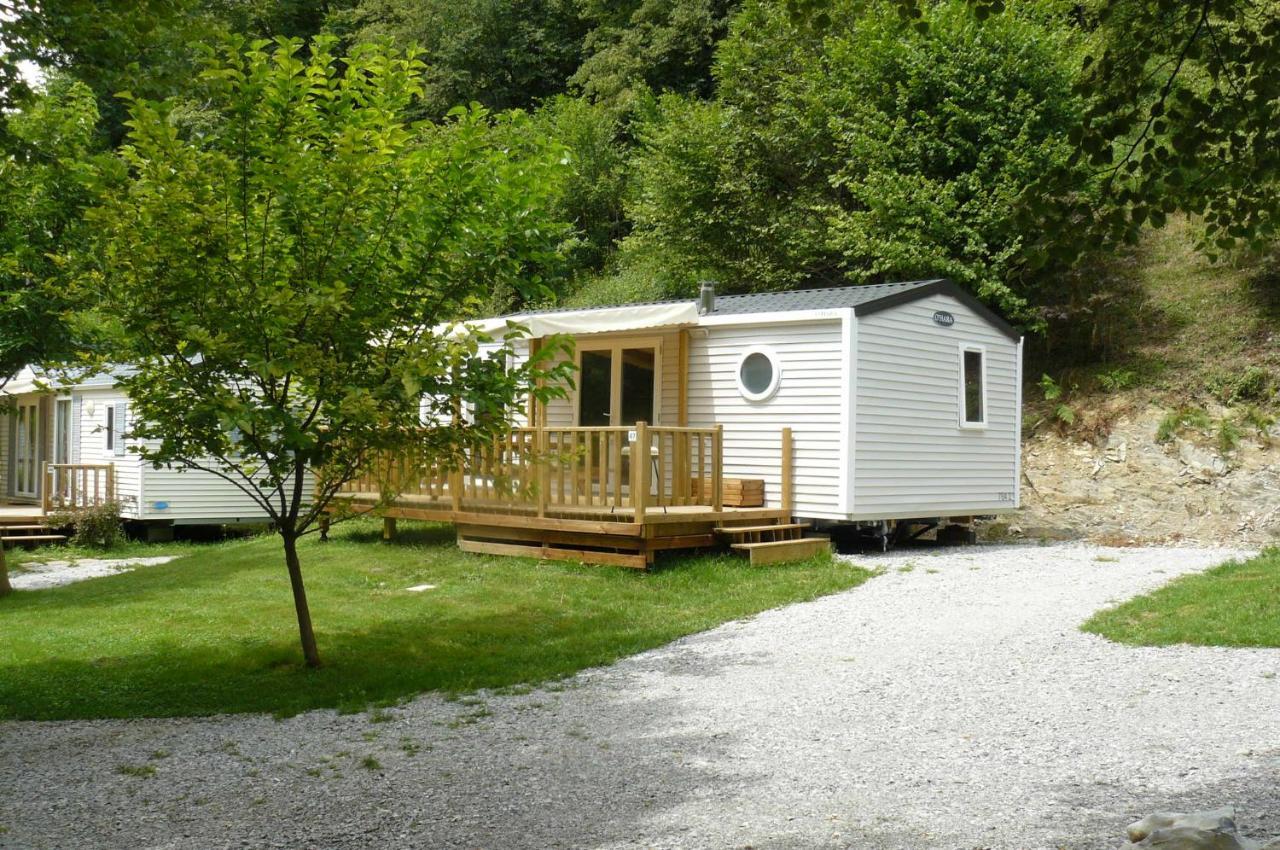 Camping Le Rey Louvie Juzon Exteriér fotografie