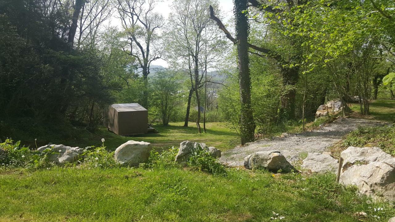 Camping Le Rey Louvie Juzon Exteriér fotografie
